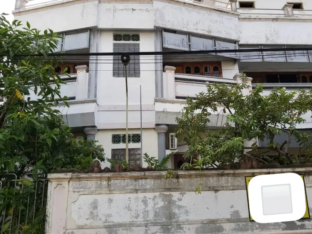 RUMAH MEWAH SIAP HUNI KENJERAN