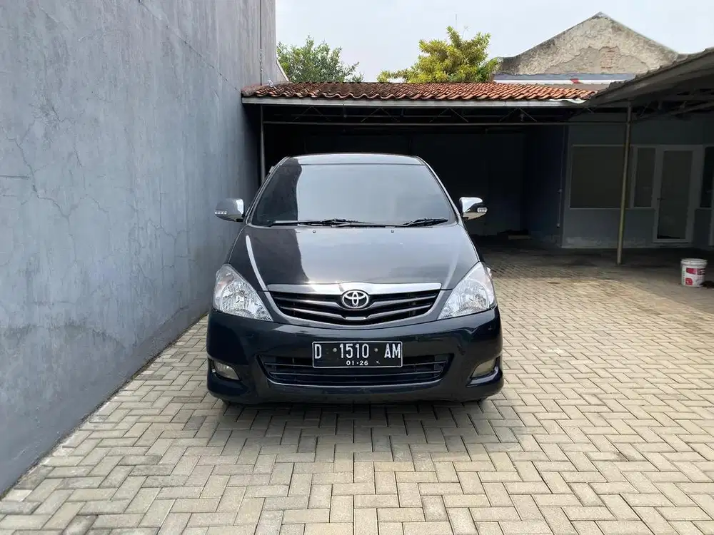 Toyota innova G Captain Seat AT 2009 Sehat Terawat