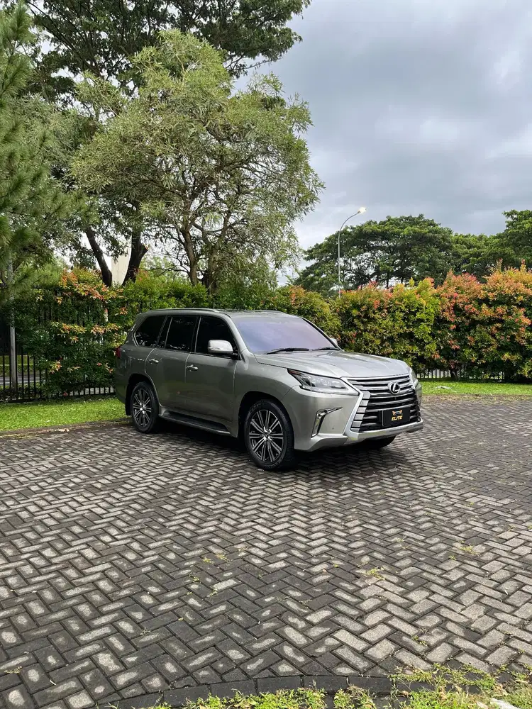 Lexus LX 570 Luxury 2018