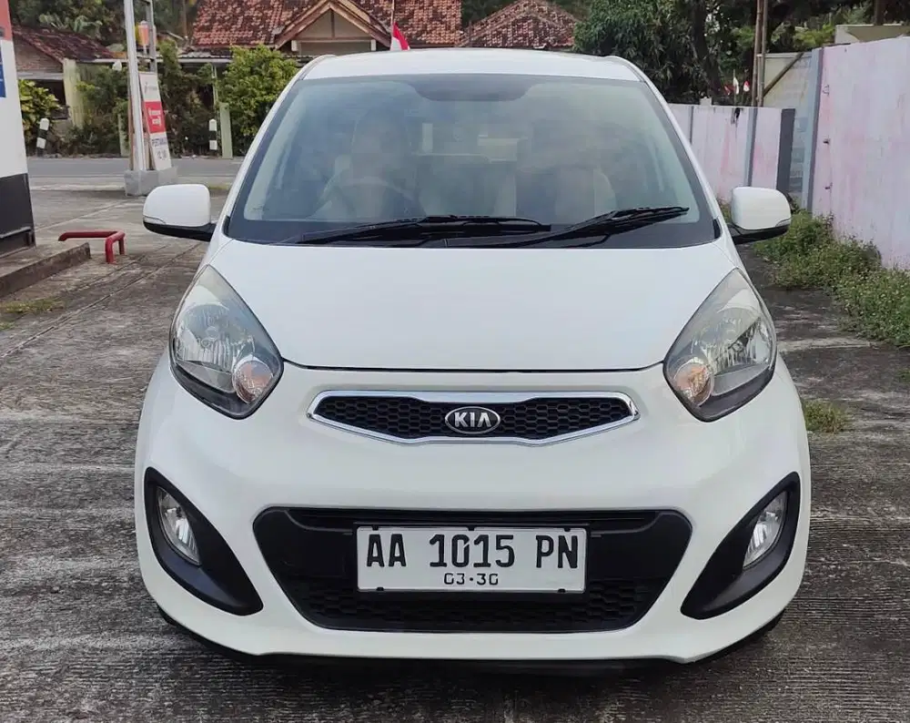 Istimewa_KIA Picanto SE Manual 2013