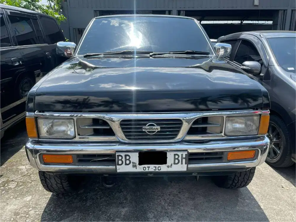 Terrano Spirit 2.4 Manual 2002