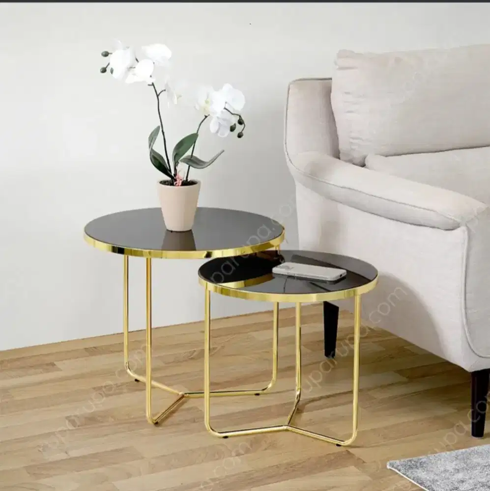 Informa Set 2 Pcs Nicola Nest Meja Tamu dan Meja Sisi Round - Hitam