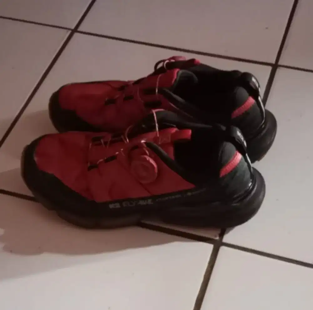 Dijual Sepatu outdoor k2 no minus
