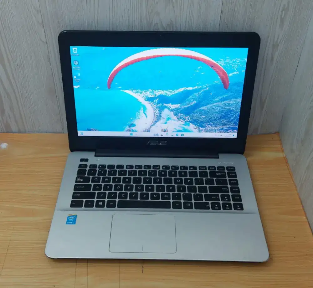 ASUS A455LA Core i3-5005U|4GB|256GB|14HD|WIN11