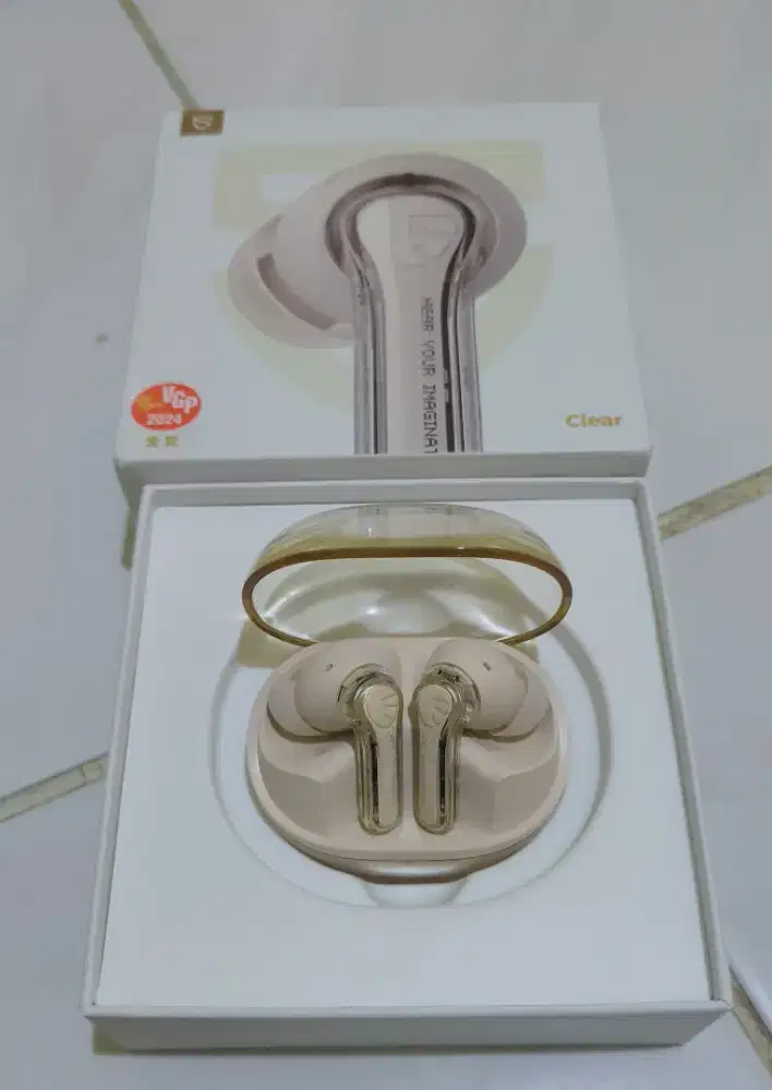Earphone soundpeats clear new tws headphone