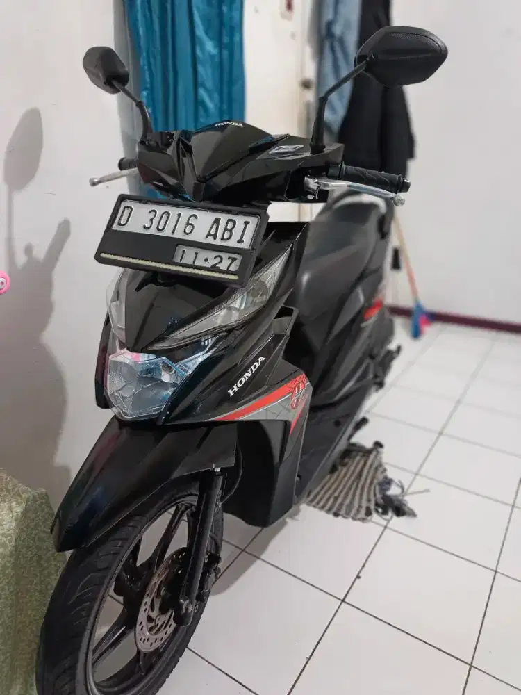 Honda beat eco 2017