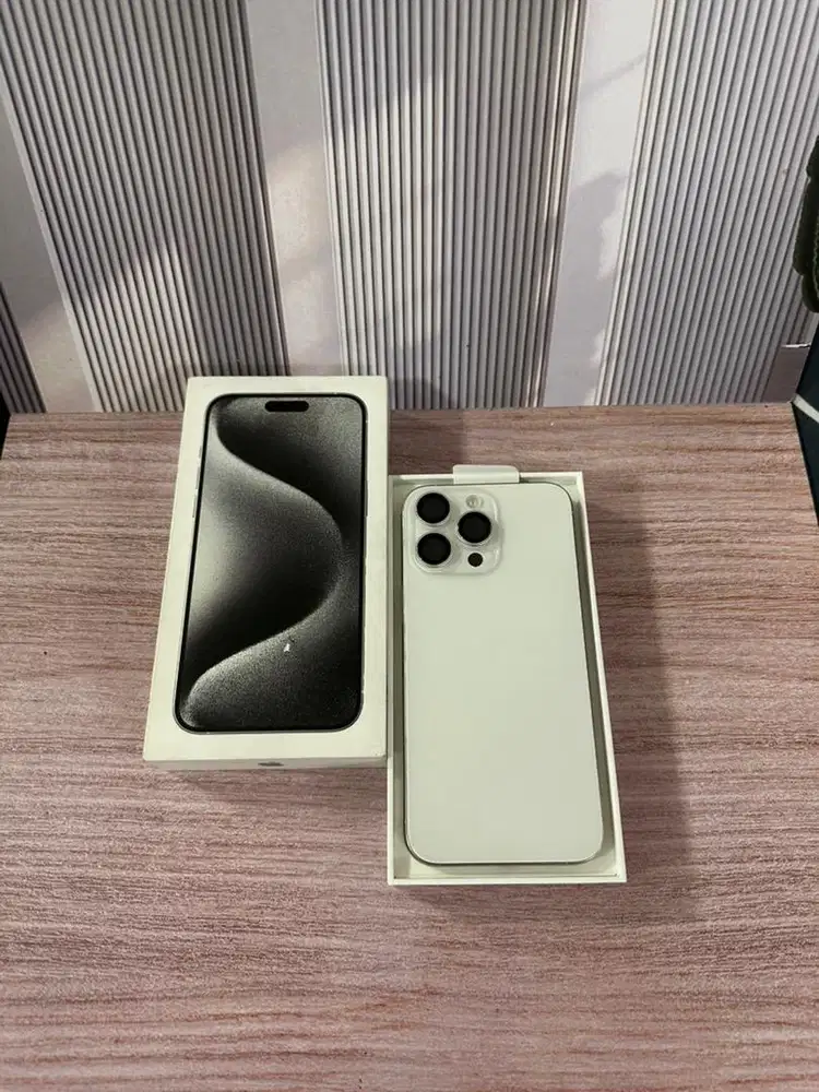 Iphone 15pm 256gb ibox fullset