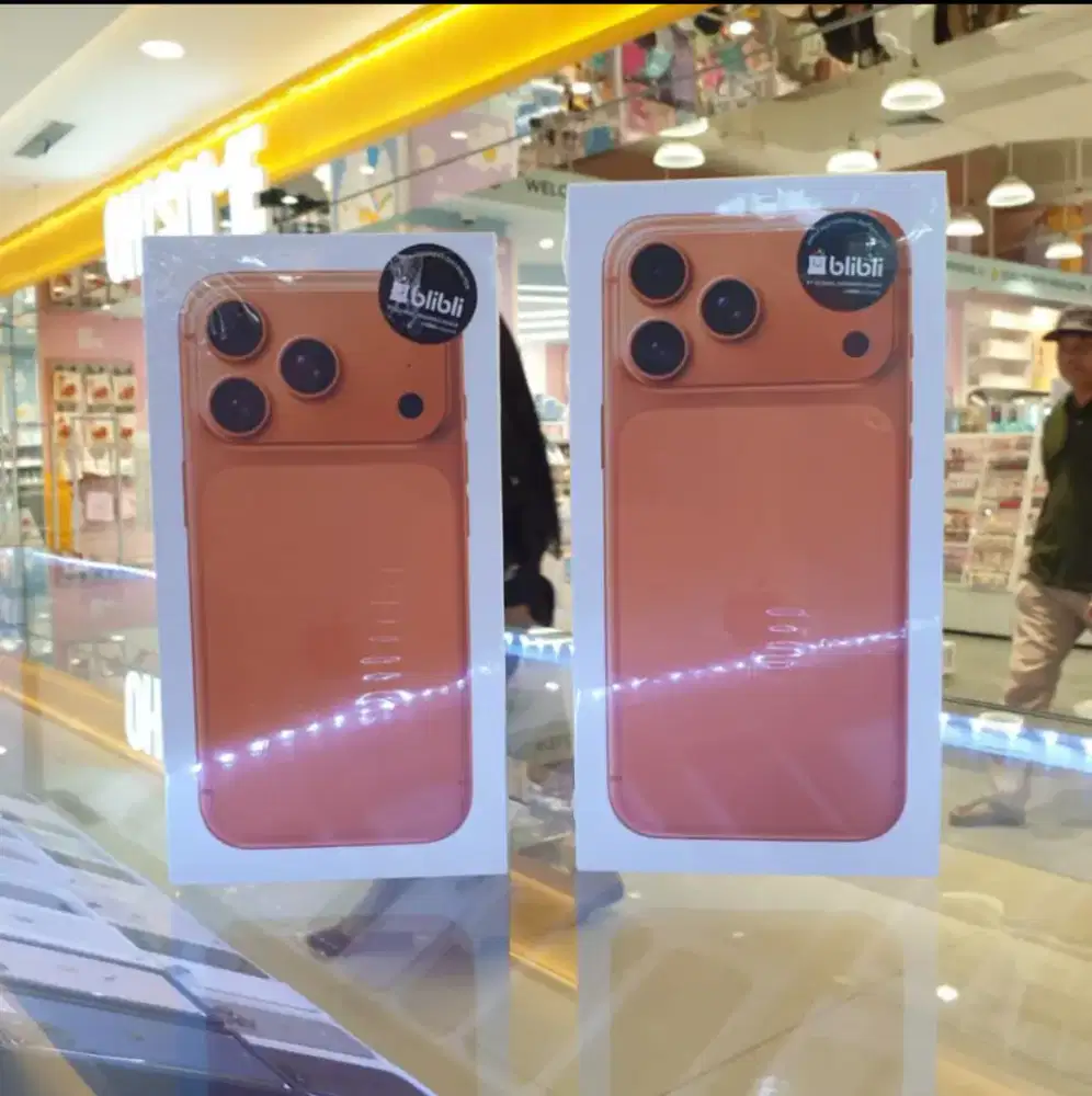 iPhone 17 pro/pro max 256gb orange