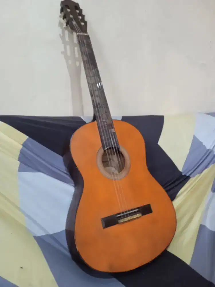 Gitar yamaha CG - 50