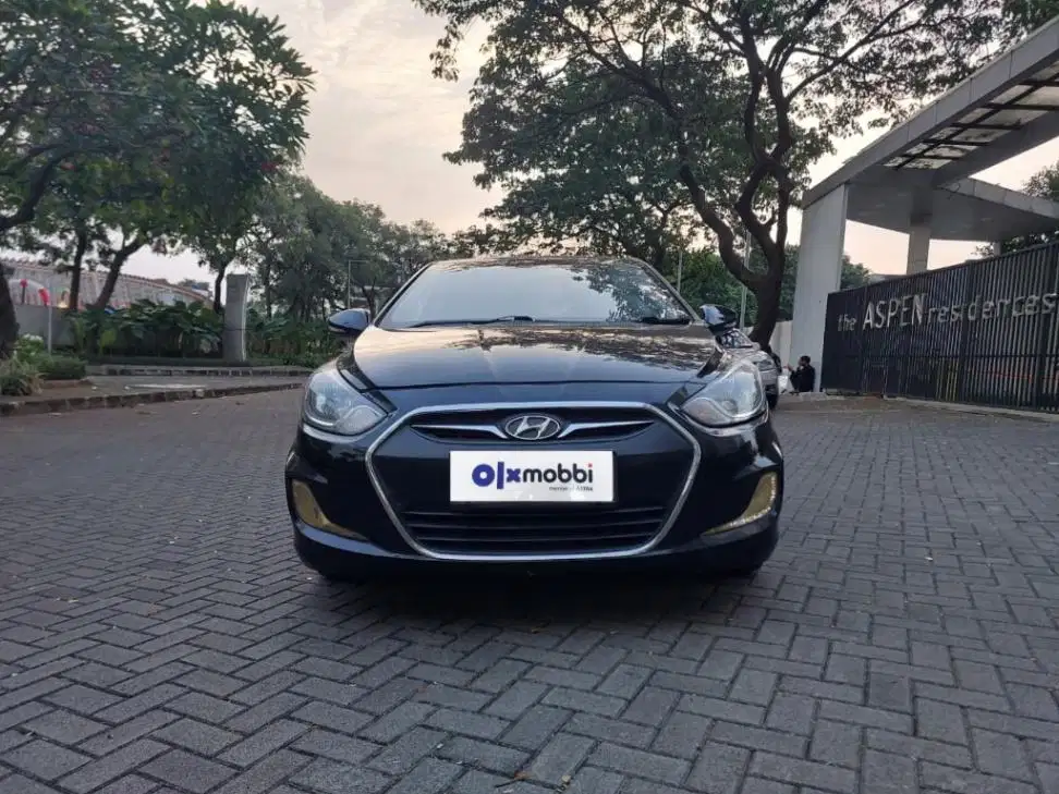 DP MURAH Hyundai Grand Avega 1.4 GL Bensin-AT 2013 Hitam CVKAB