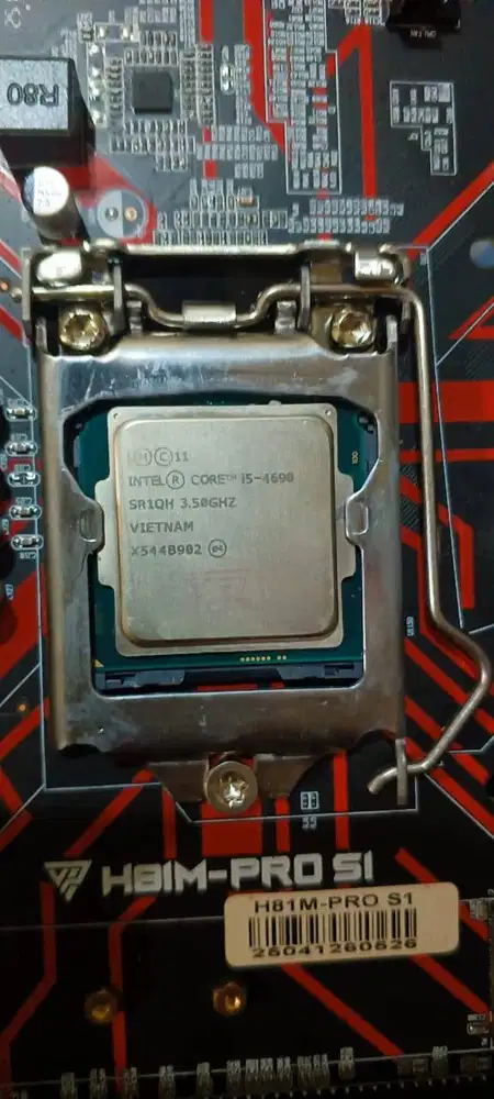 jual paketan mobo varro h81  +i5 4690 +ram 16gb
