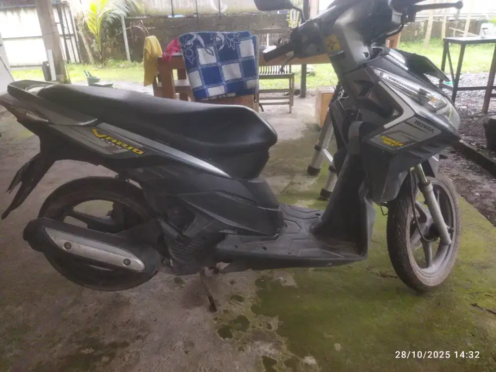 Vario 2010 AB Sleman