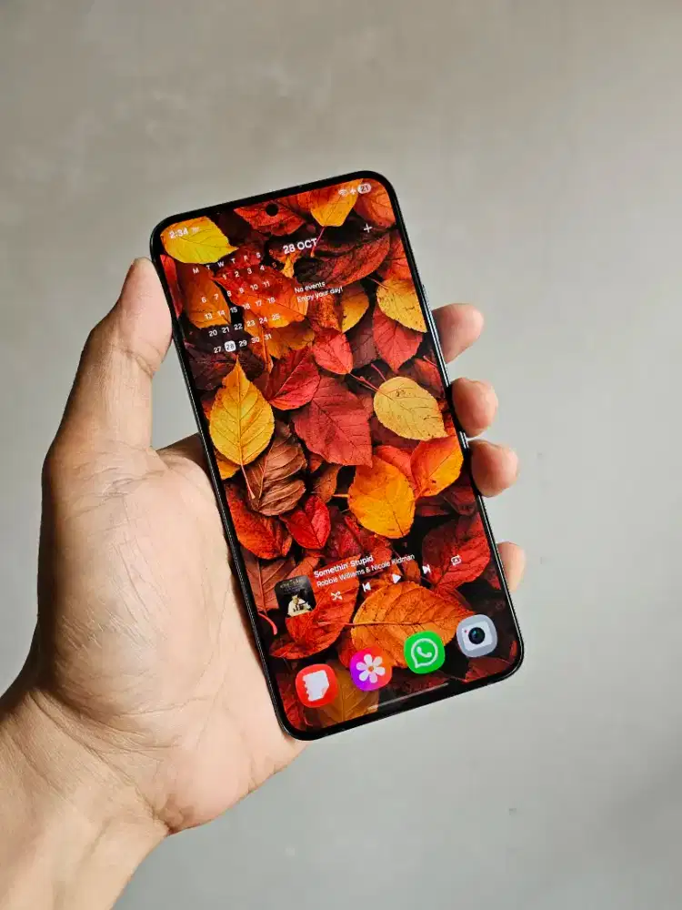 Samsung s22+ 8/128 Inter