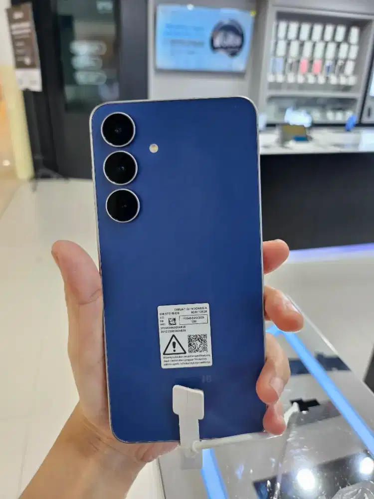 SAMSUNG S25 FE 8/256 GARANSI RESMI SEIN 1 TAHUN