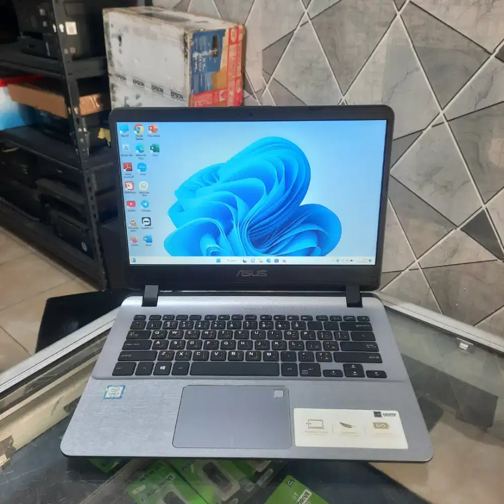 Asus Vivobook A407U, Core i3 Gen 7, RAM 8GB, SSD 256GB, 14 inch