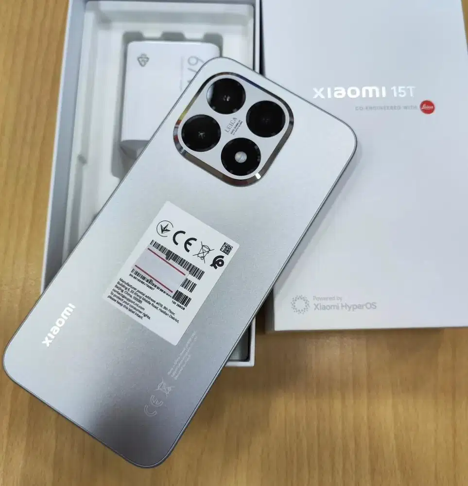 XIAOMI 15 12/512 + PROTECTION WARANTY