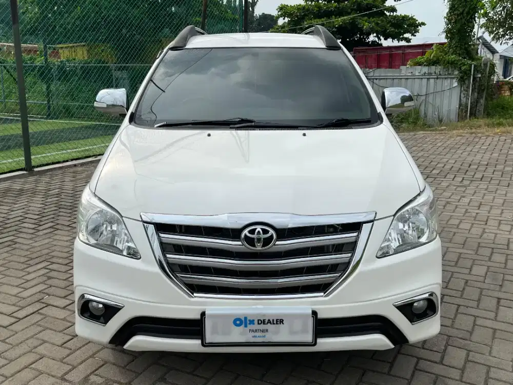 DP 1Jt! INNOVA G Barong Manual 2013