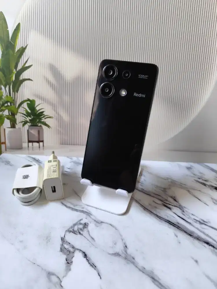 Xiomi note 13 4G NFC 8/256 hp+chrger