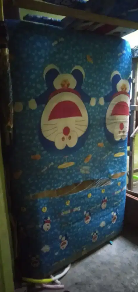 Di jual wa dan hp yg minat dan paham aja kasur Sorong lkp atas,bawah