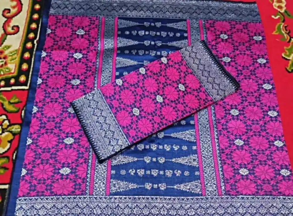 Songket Cina Pink Silver
