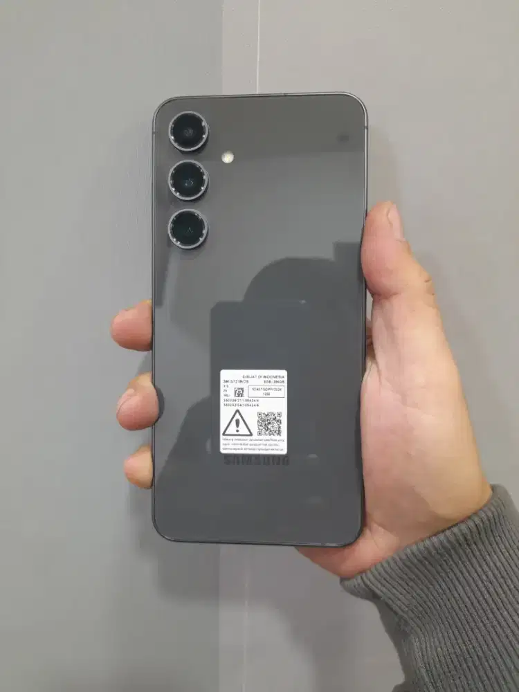 Samsung s24 fe 8/256gb 5g garansi sein panjang