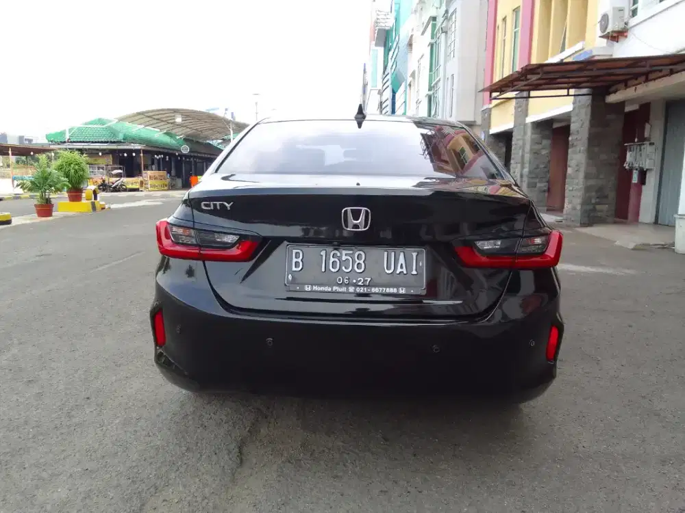 CITY 1.5 SEDAN AT 2022 LOW KM