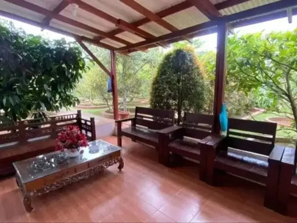 Turun harga Dijual rumah Villa +Cafe halaman luas pakuhaji Bandung Barat