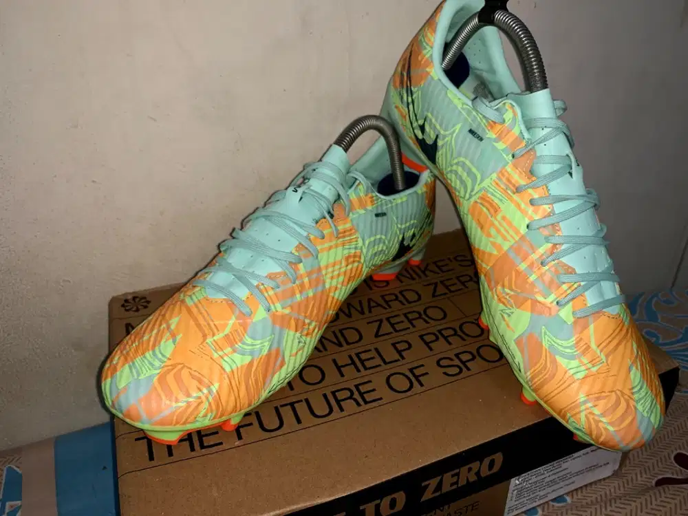 sepatu bola Nike zoom vapor 15 Academy