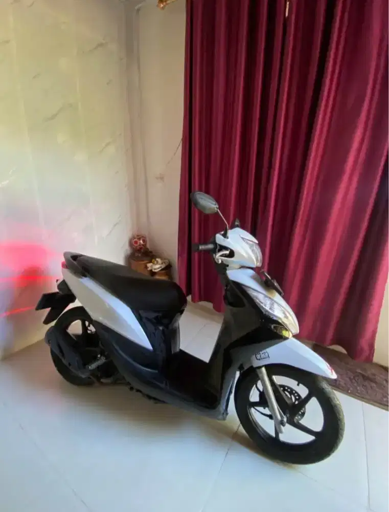 Honda spacy 2011