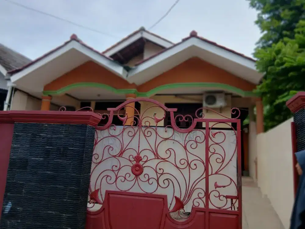 Rumah di Sewakan /Kontrak per Tahun