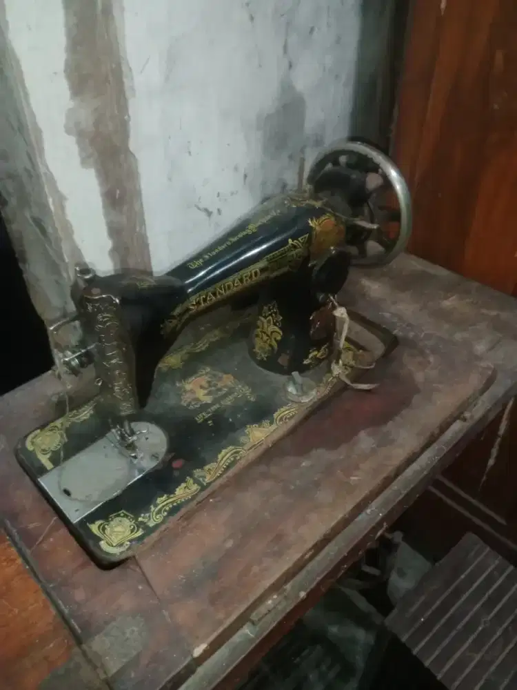 MESIN JAHIT APA ADANYA