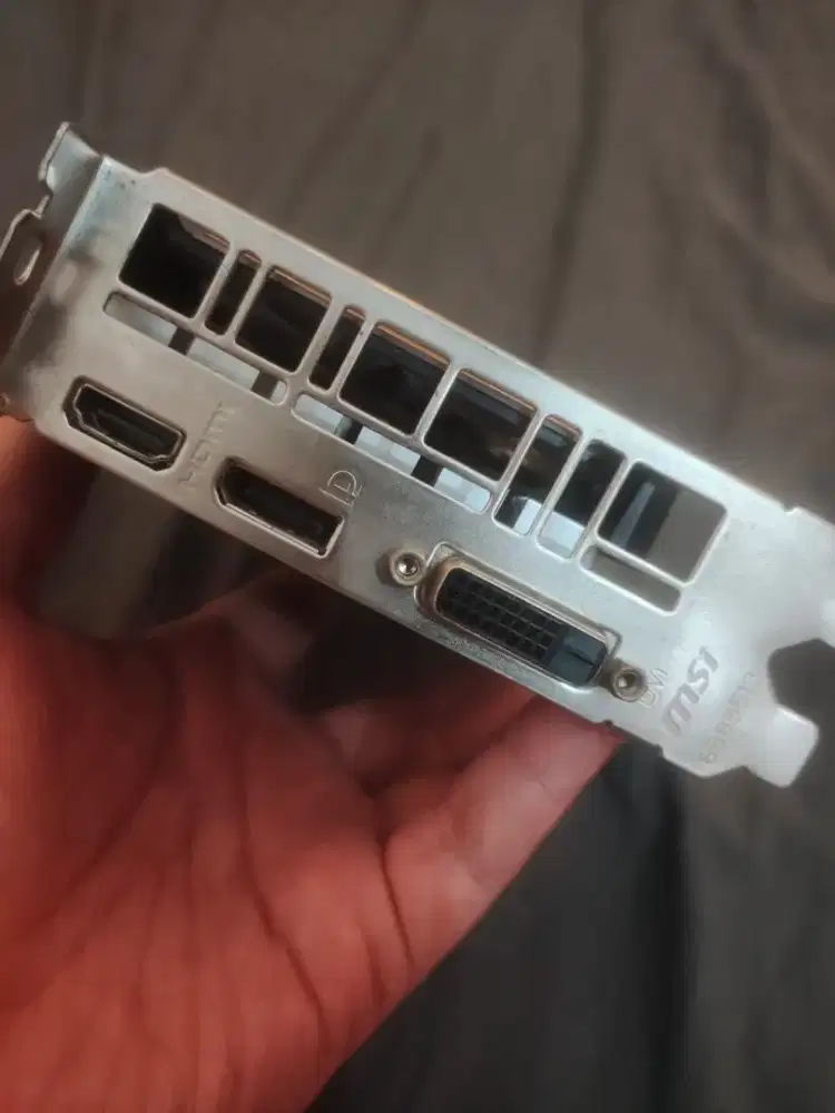 VGA GTX 1650 no Pin Power