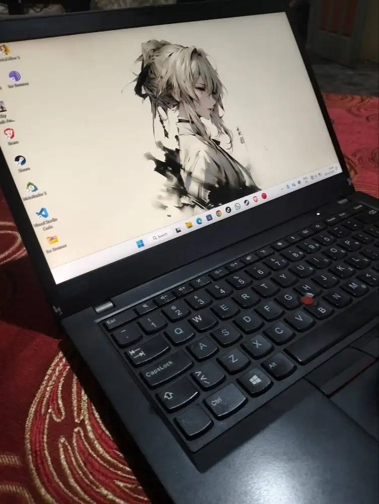 di jual cepat lenovo thinkpad x395 ryzen 5  3600 U ram 8 ssd 256