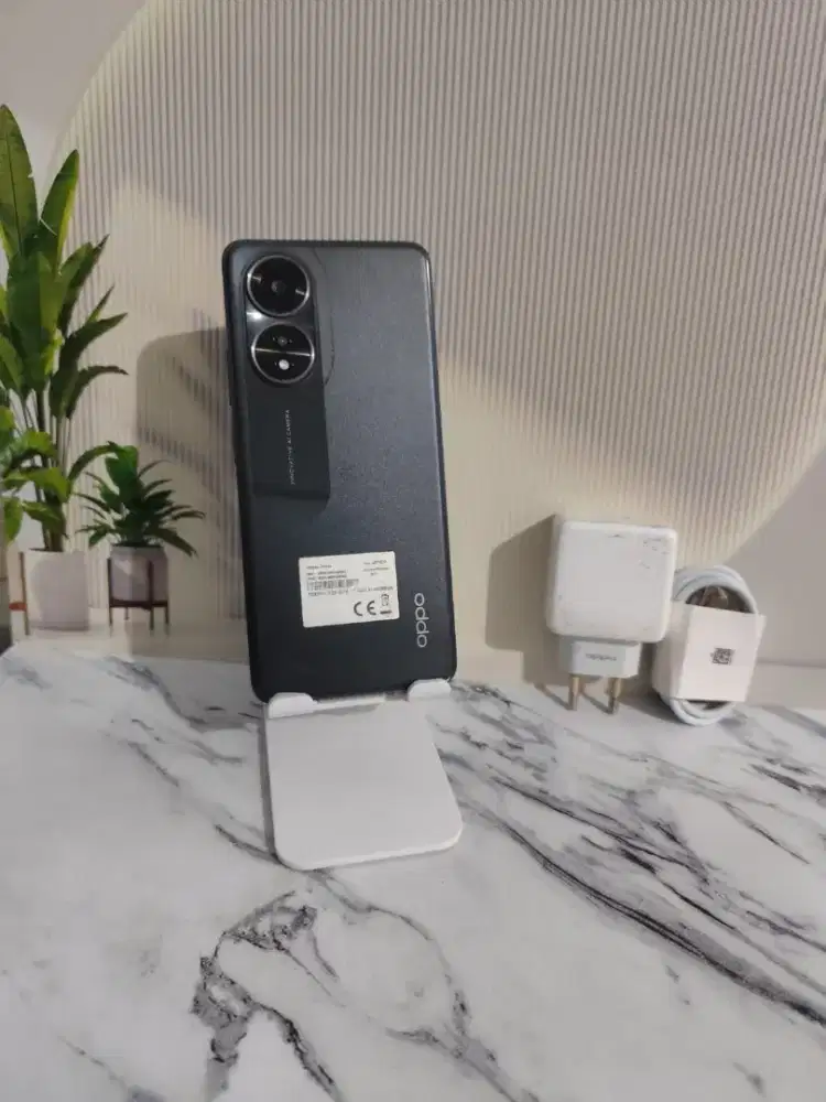 Oppo A58 6/128 hp+chrger