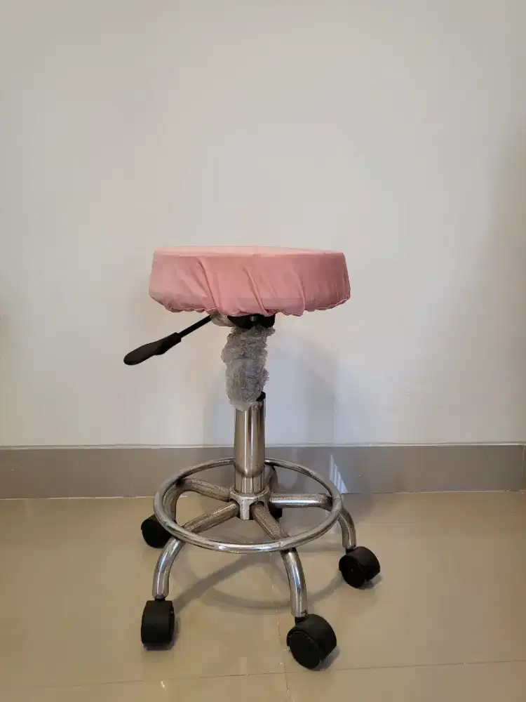 Kursi Salon Bisa Tinggi & Pendek