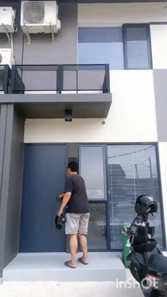 Rumah di cluster Artzy Hauz perumahan Rolling hills KIIC