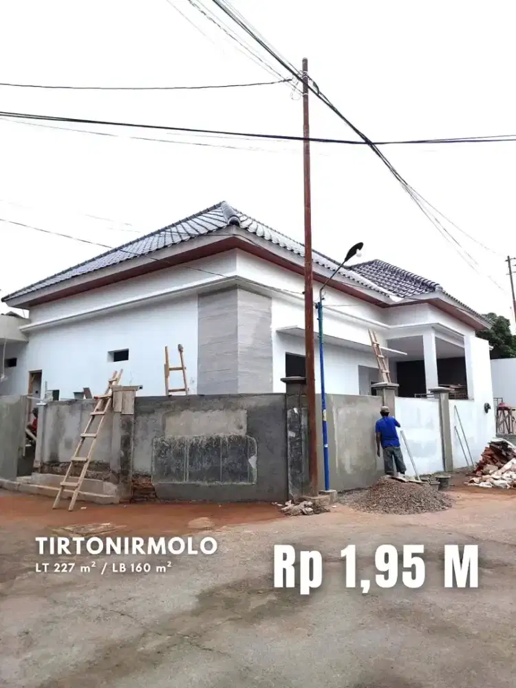 Dijual Rumah Hook dekat Bugisan Dalam Ringroad