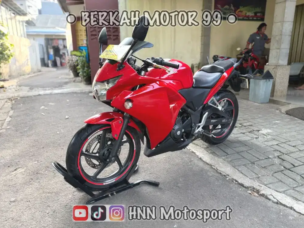 CBR250R Th 2013 Top Cakep