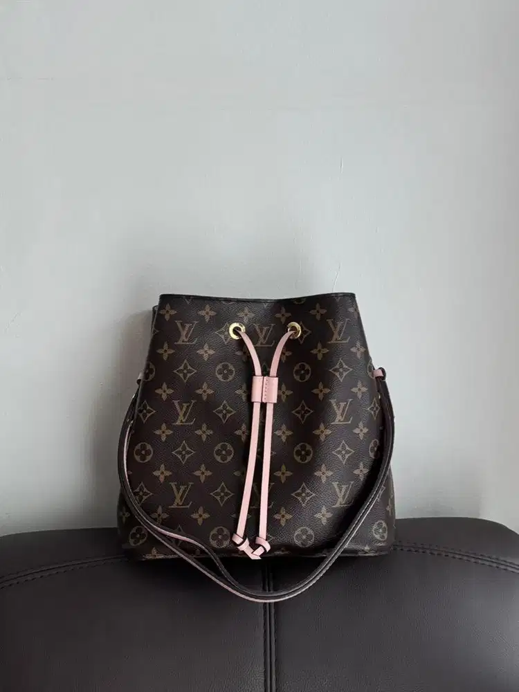 NETT!! - Preloved LV Neonoe MM Pink Poudre