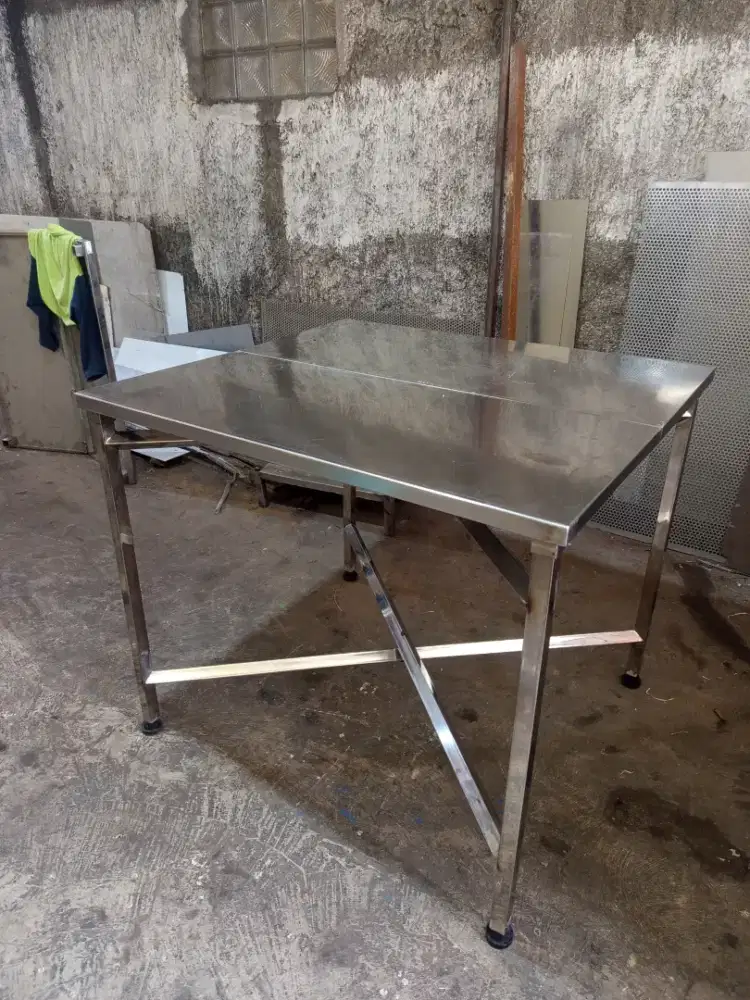 Lagi mencari pekerjaan tukang las stenlis