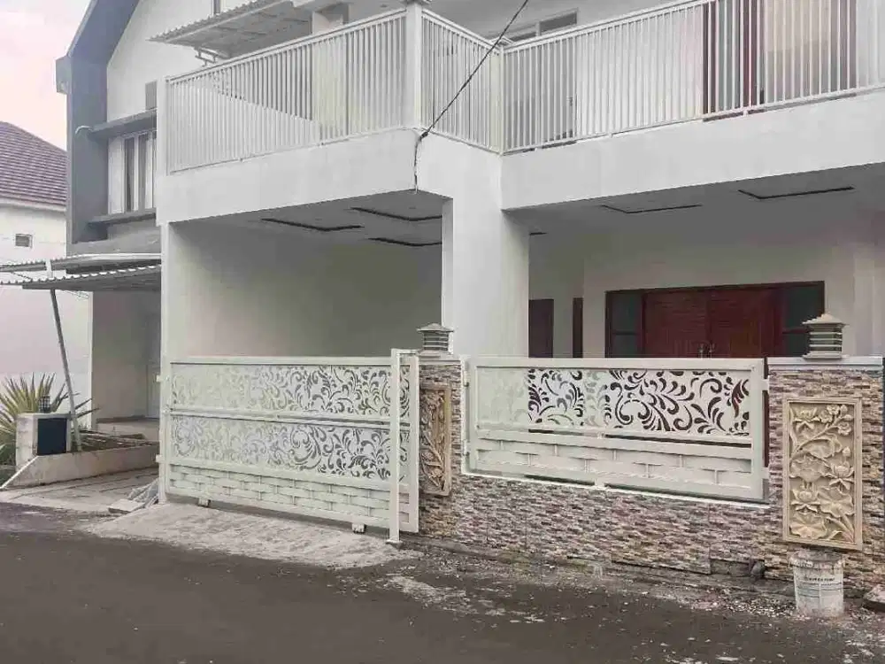 Di Jual Perumahan Mewah 2 Lantai dan Strategis 8 Menitan Ke Stasiun Depok Lama