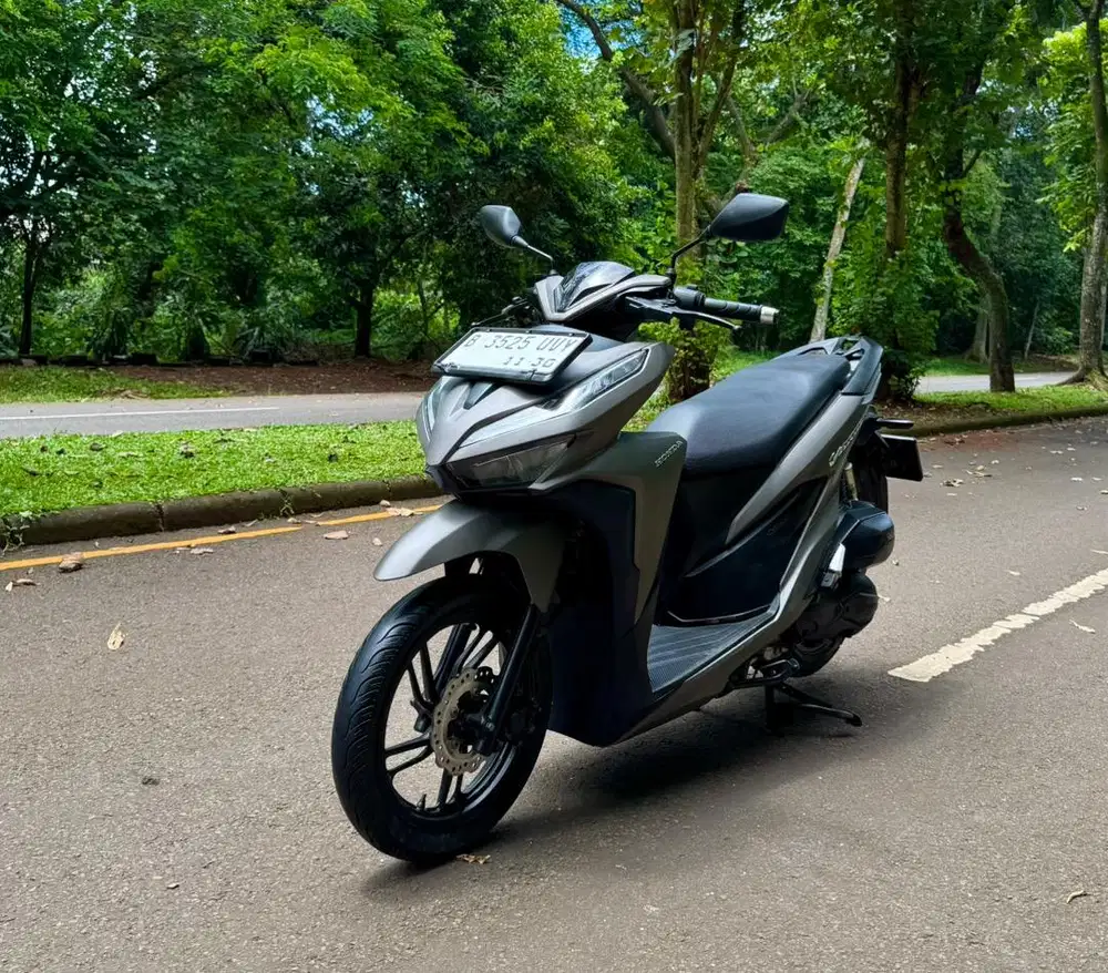 Honda Vario 150 Keyless CBS ISS MULUSSS Pajak Hidup Panjang