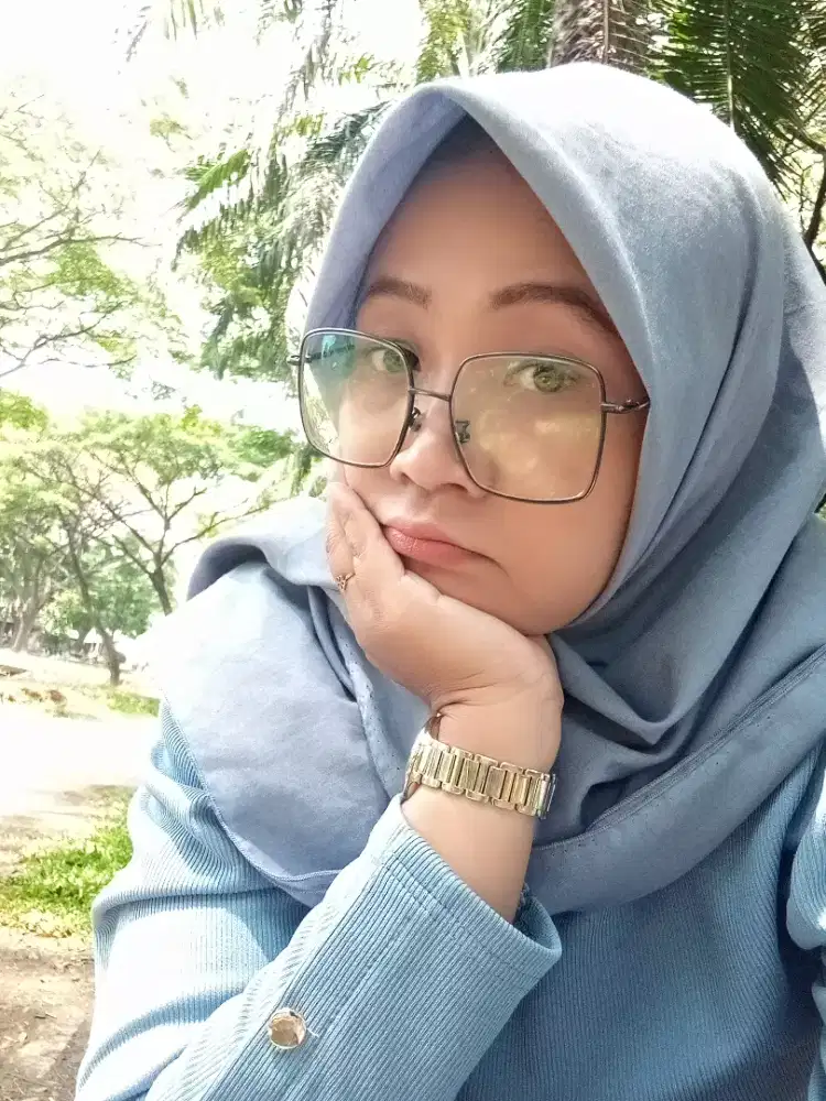 Mencari pekerjaan administrasi