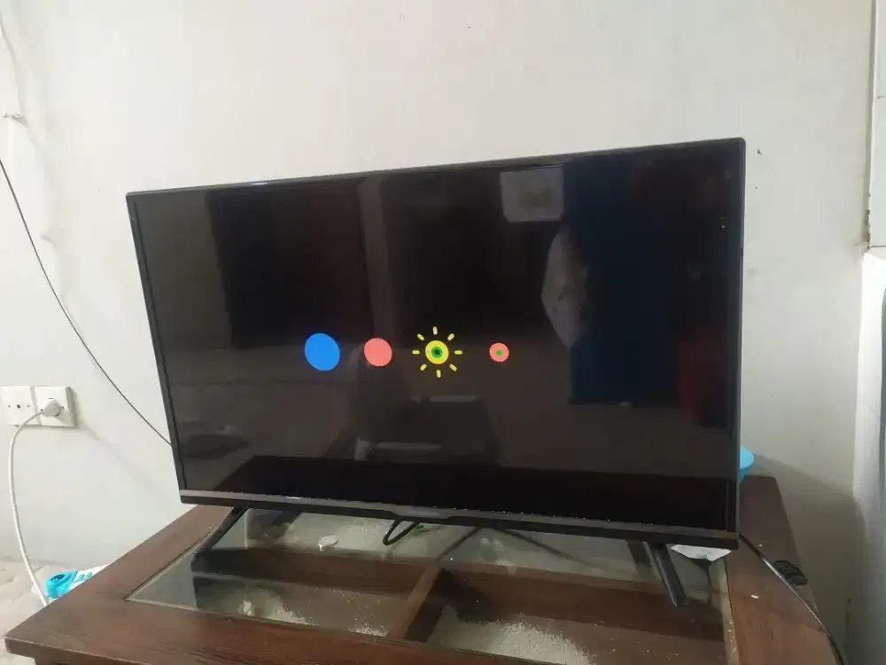 Android TV Merk changhong 32 Inch.