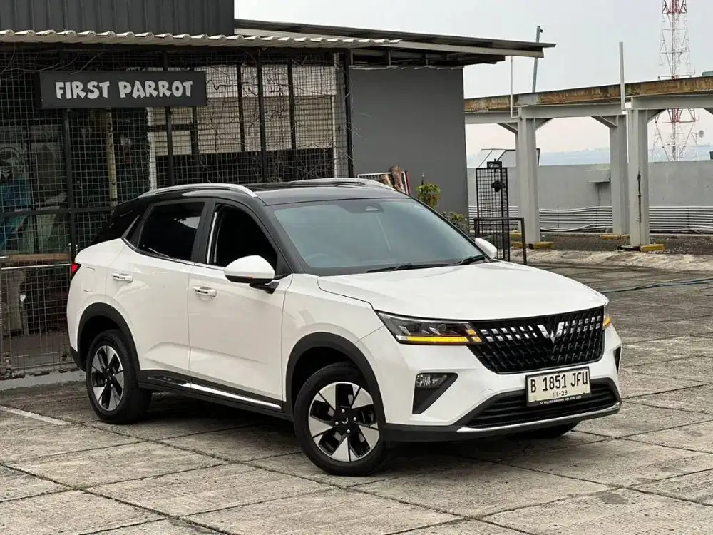 Wuling Alvez EX AT Putih 2023
