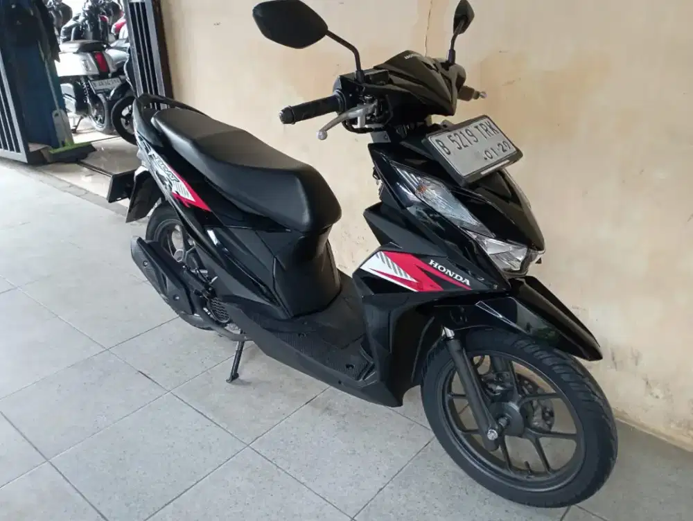 HONDA BEAT CBS 2023 KM LOW LIKE NEW
