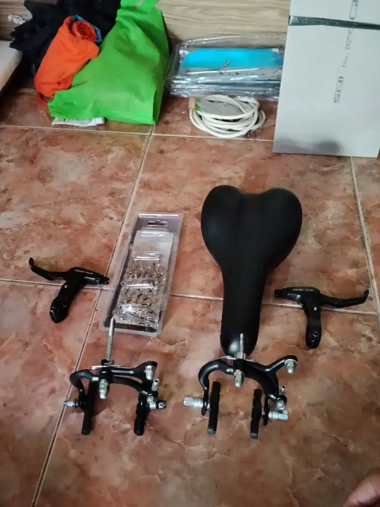 Di jual sparepart sepeda