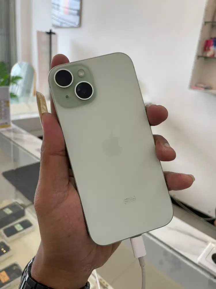 Iphone 15 256Gb resmi ibox