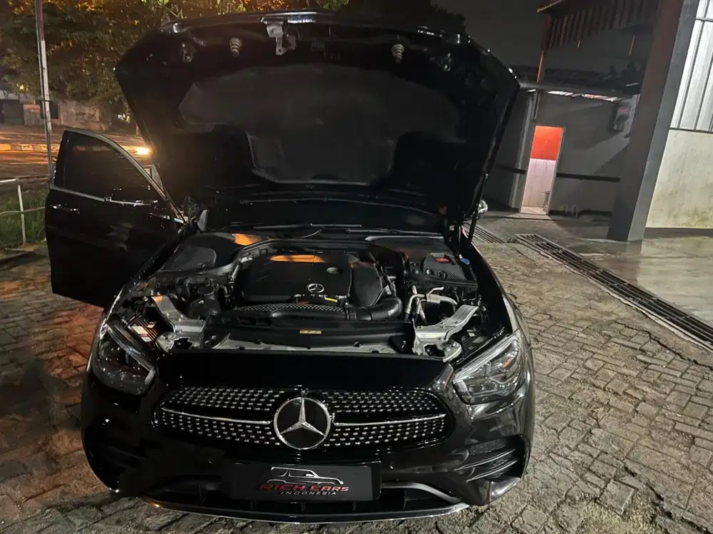 Mercedes-Benz E300 2023 Bensin