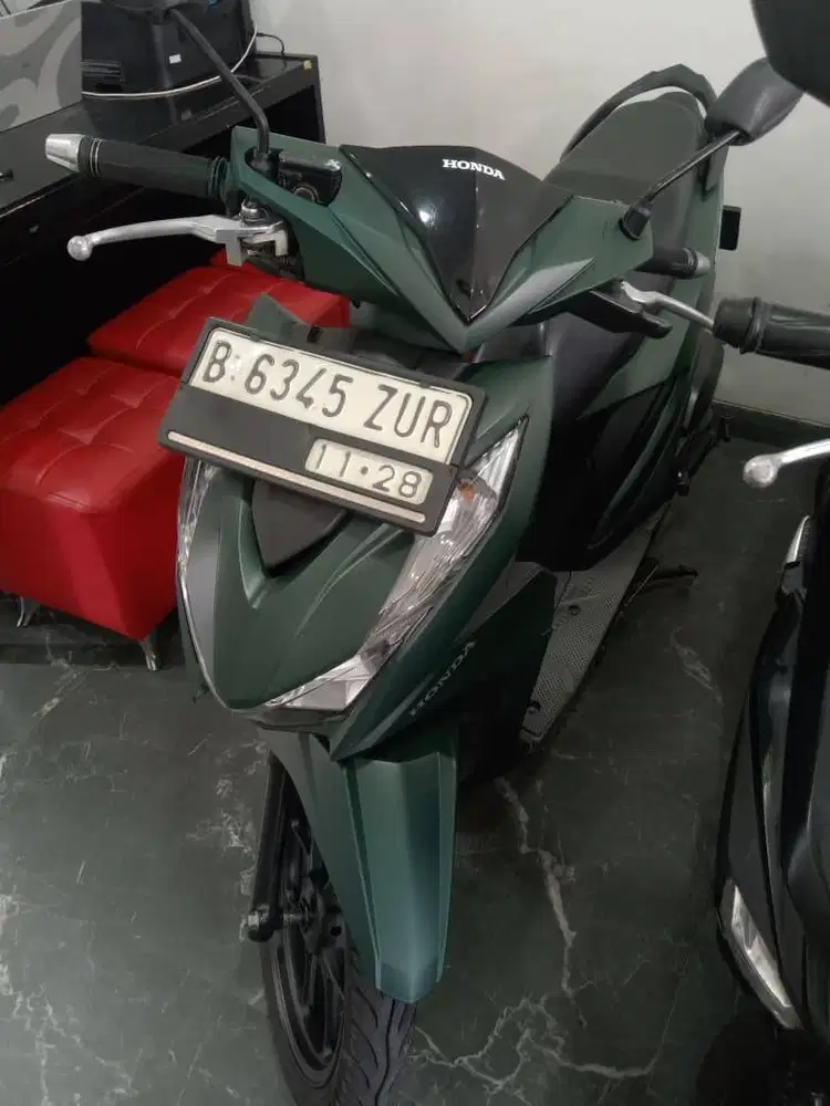 BEAT Deluxe 2023 Low Km - Maulana Motor